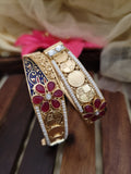 Golden Trending Bangle