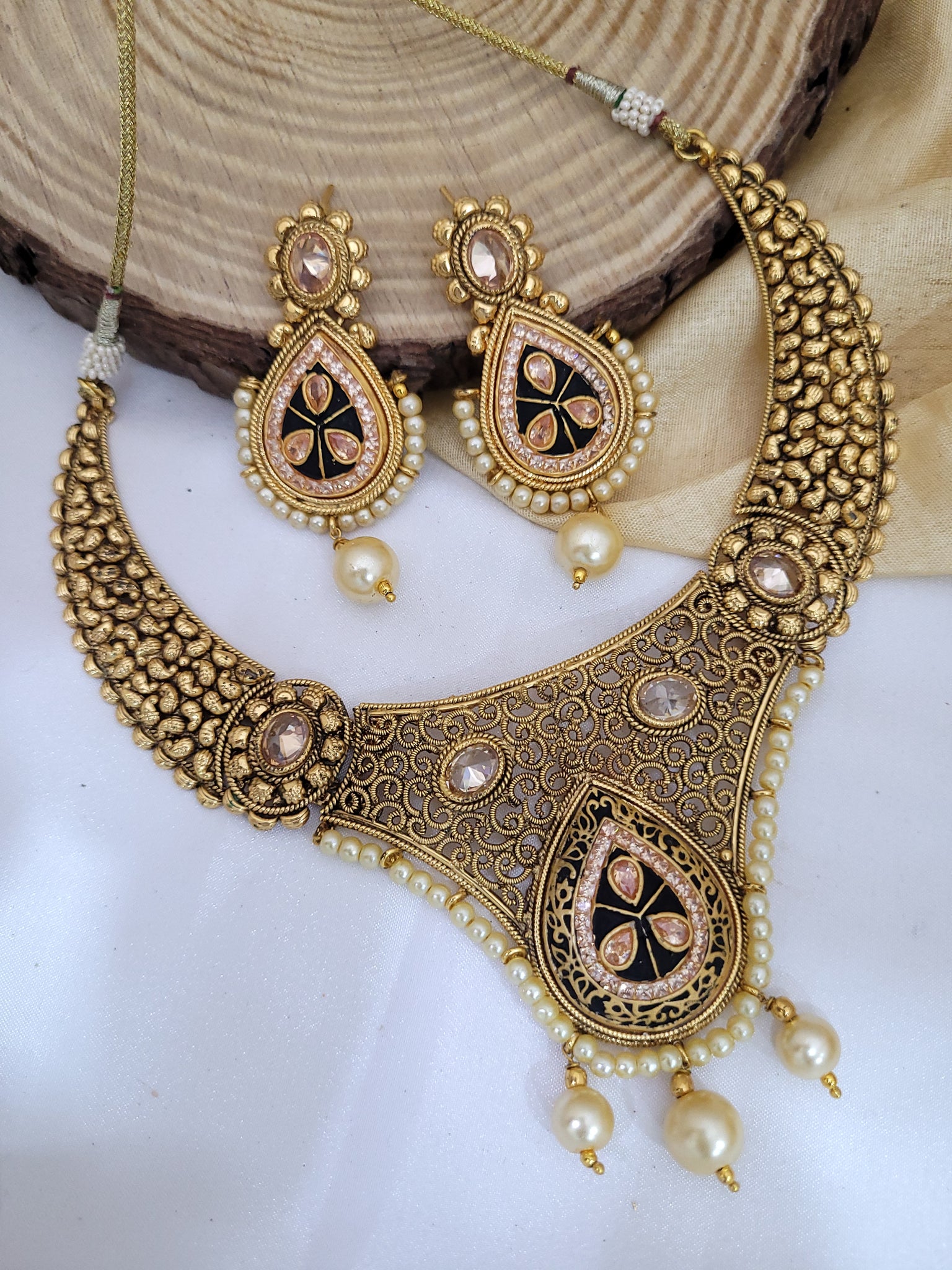 Trending Golden Necklace