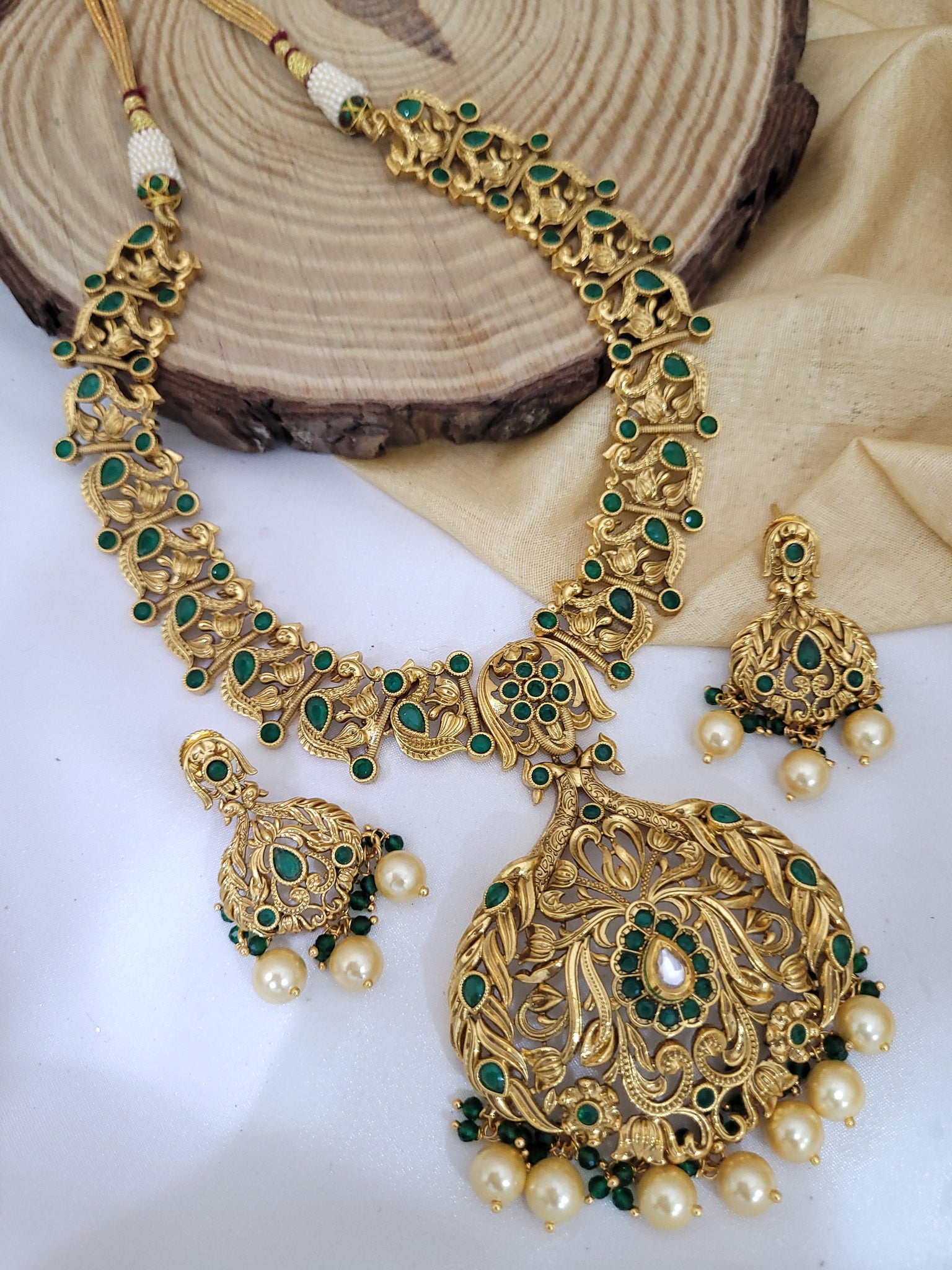 Green Stone Golden Necklace