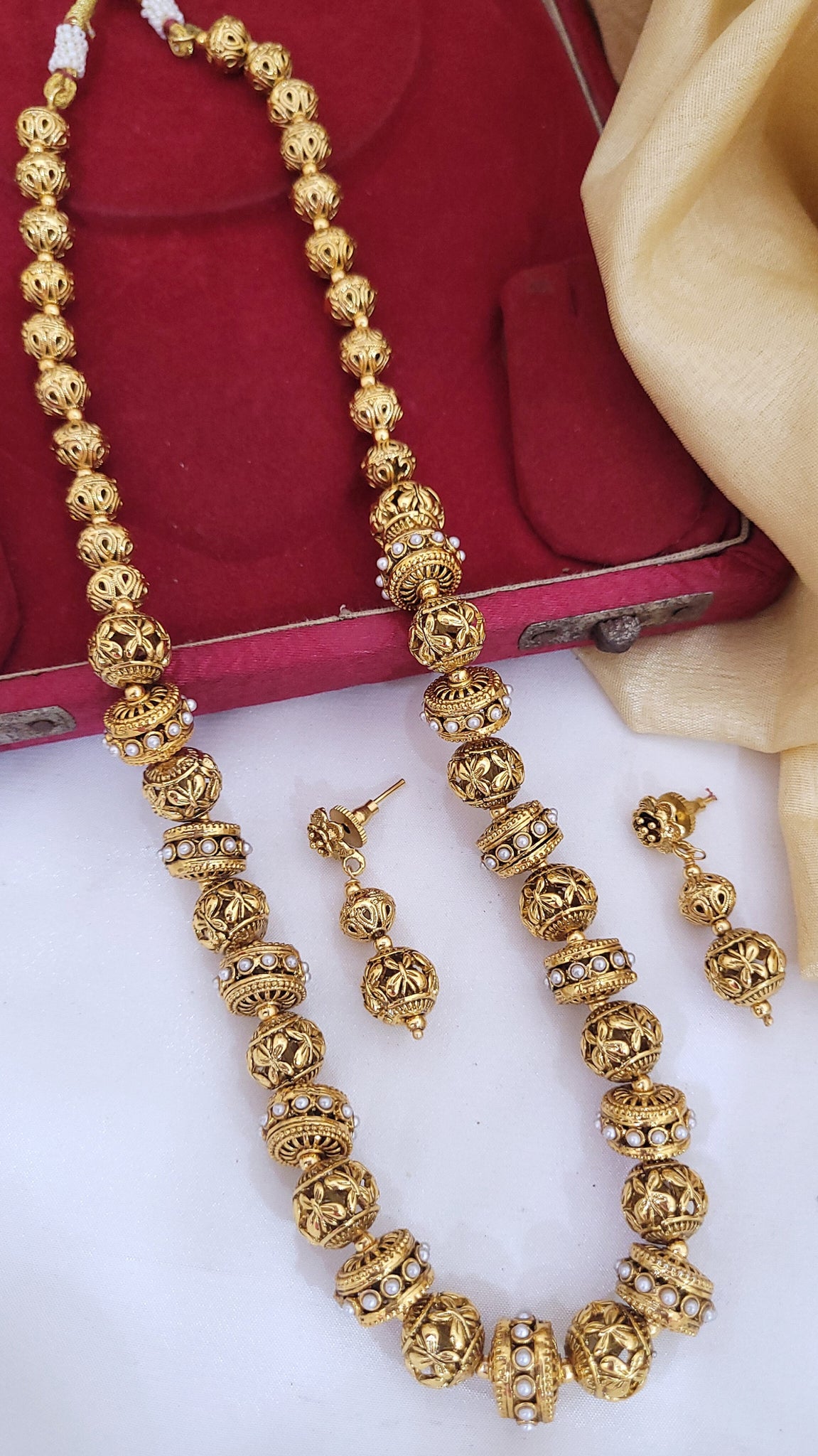 Gold Moti Traitional Mala