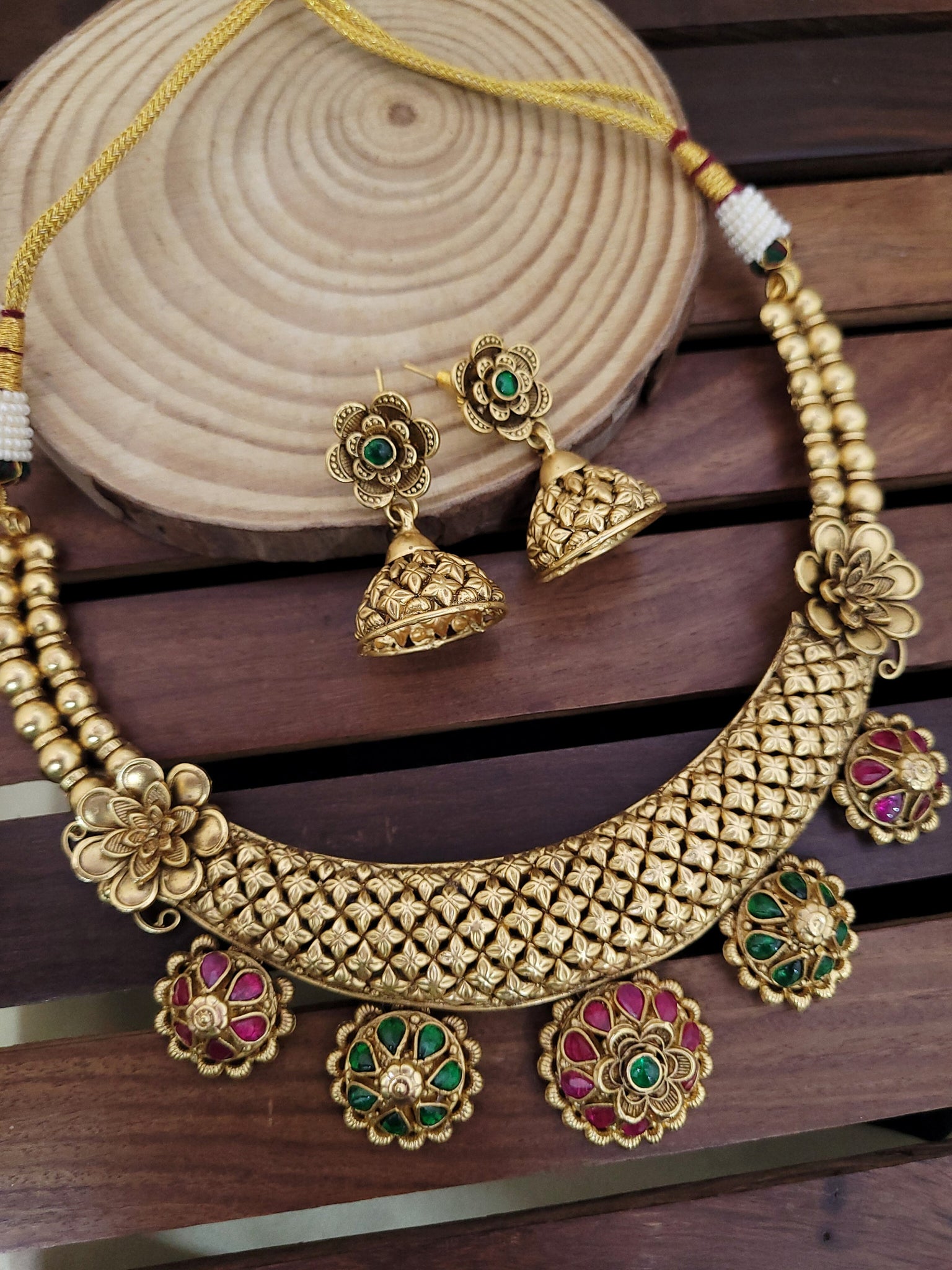 Traditional Ruby Green Necklace