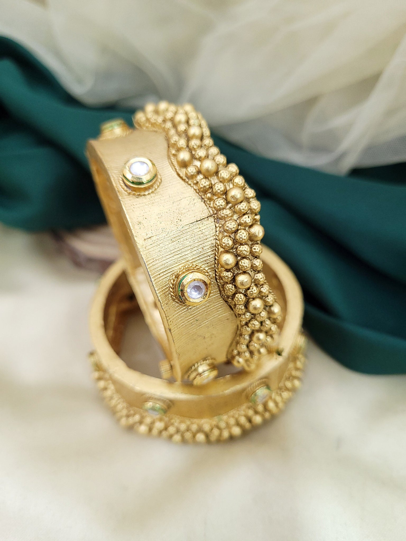 Kundan Golden Bangle