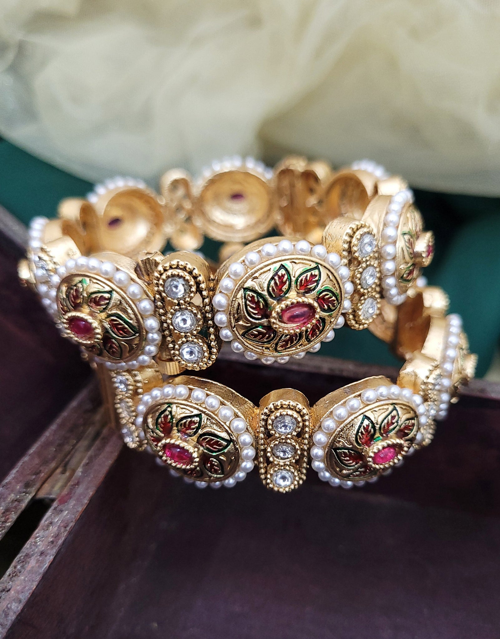 Premium Rajwadi Bangle