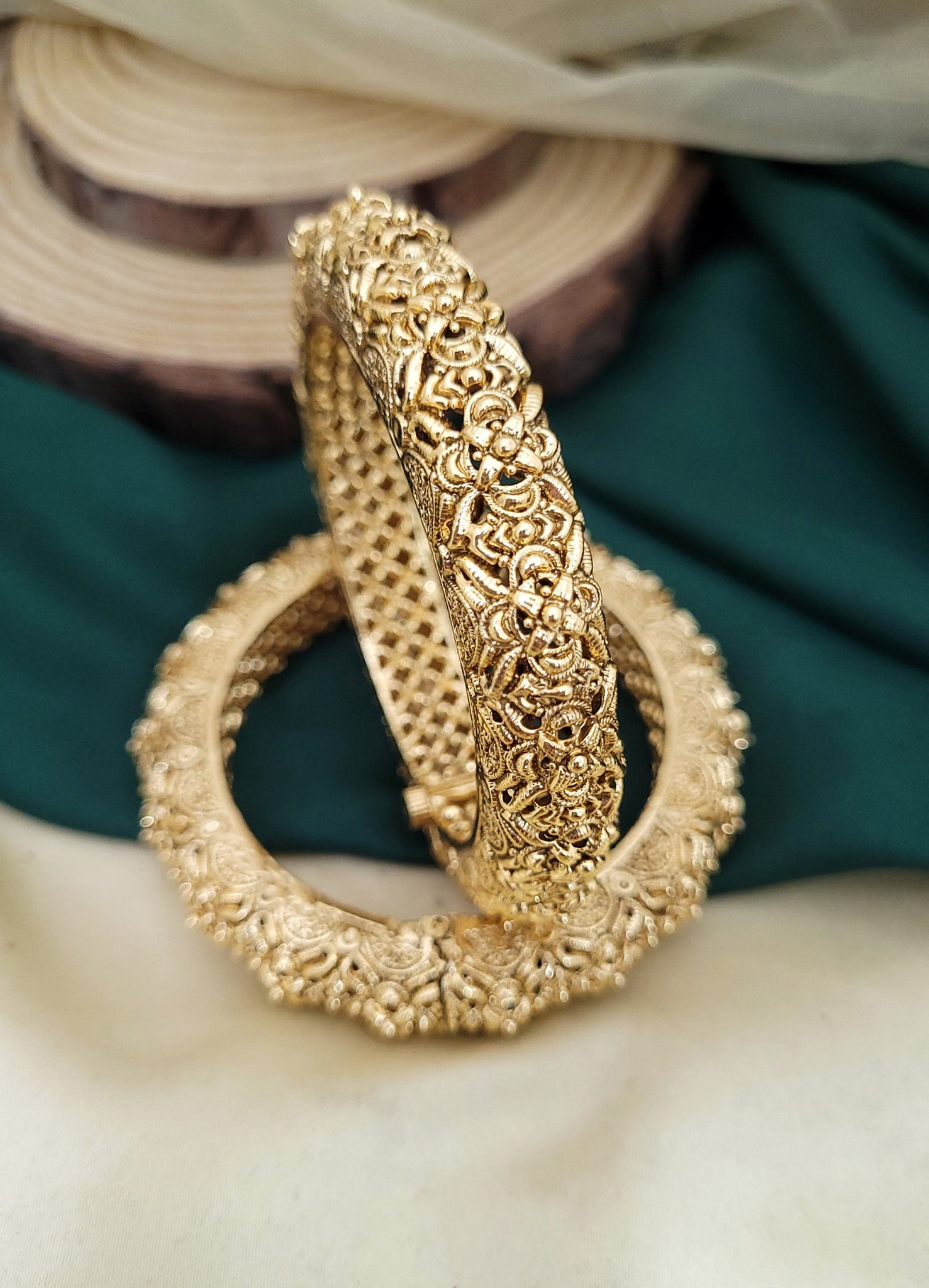 Trending Golden Bangle