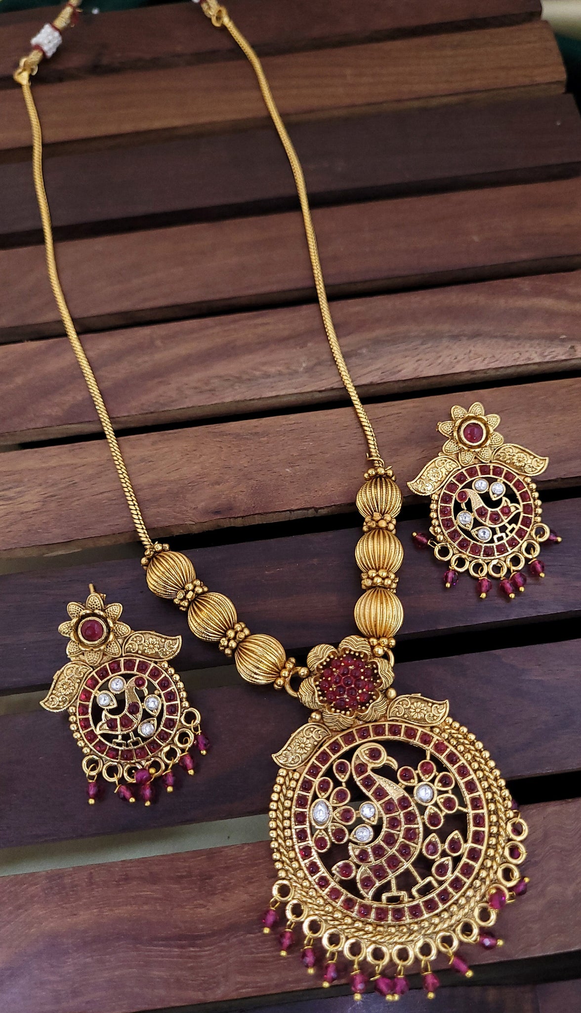 Ruby Pendent Set