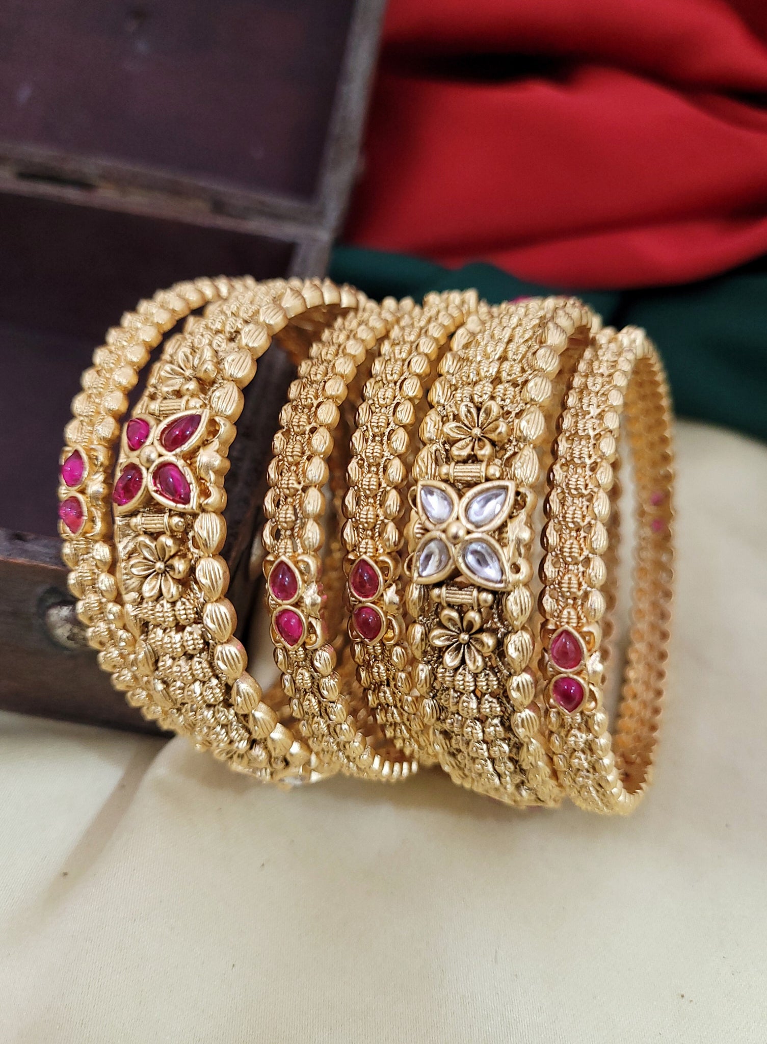 Rajwadi Trending Bangle