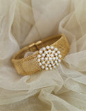 Golden Netted Desion Bracelet(1pic)