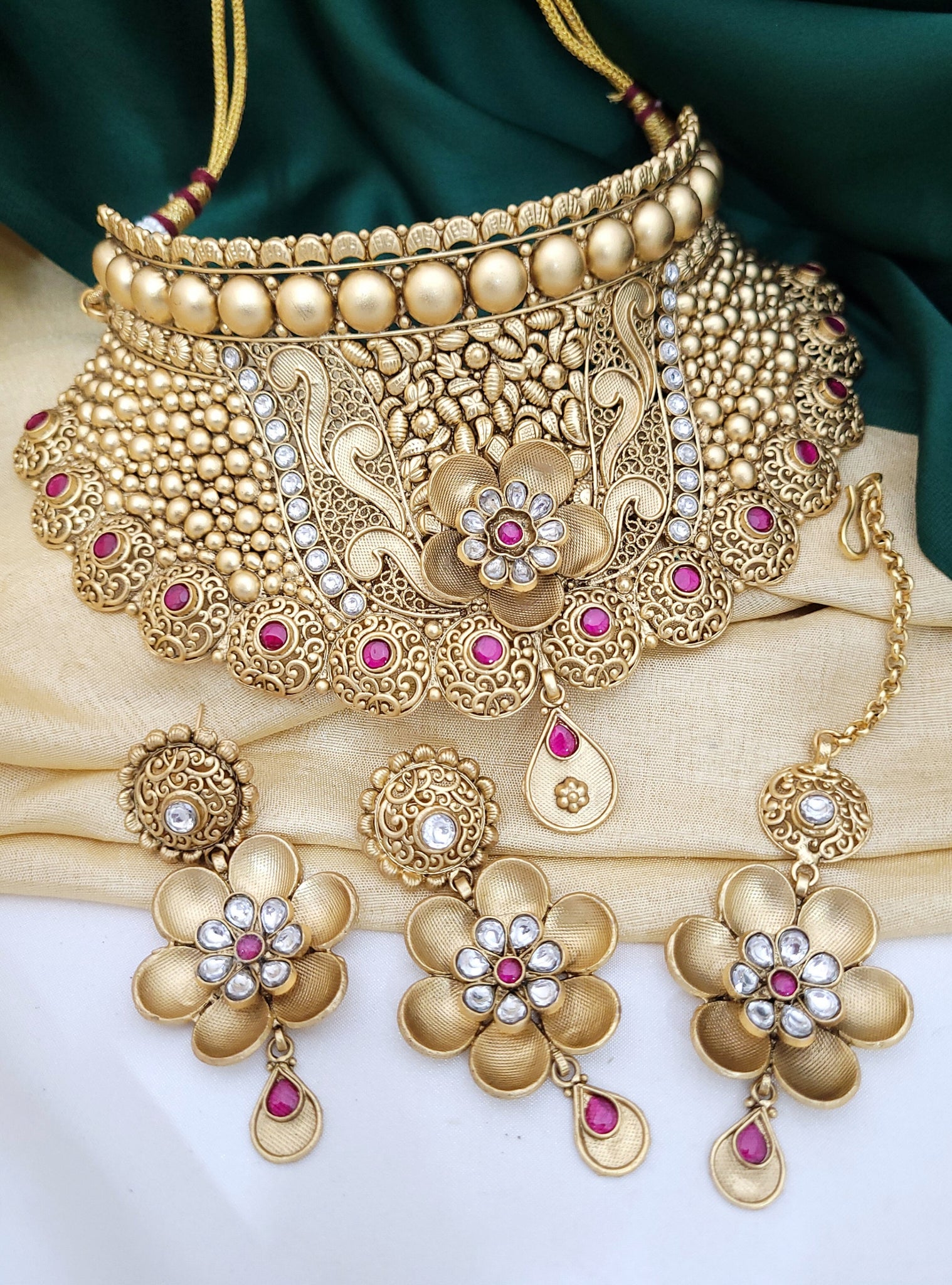 Traditional Golden Necklace