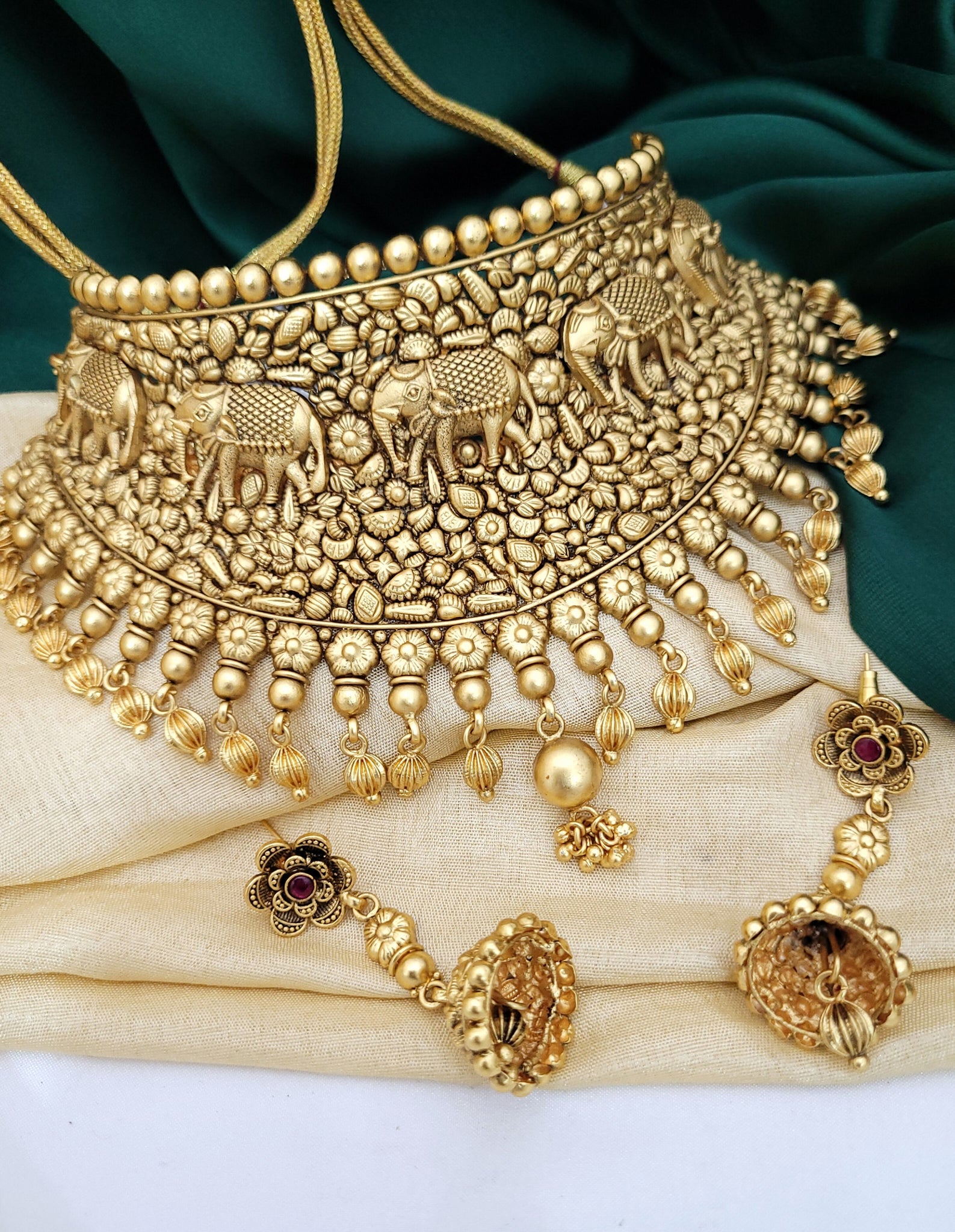 Premium Golden Necklace