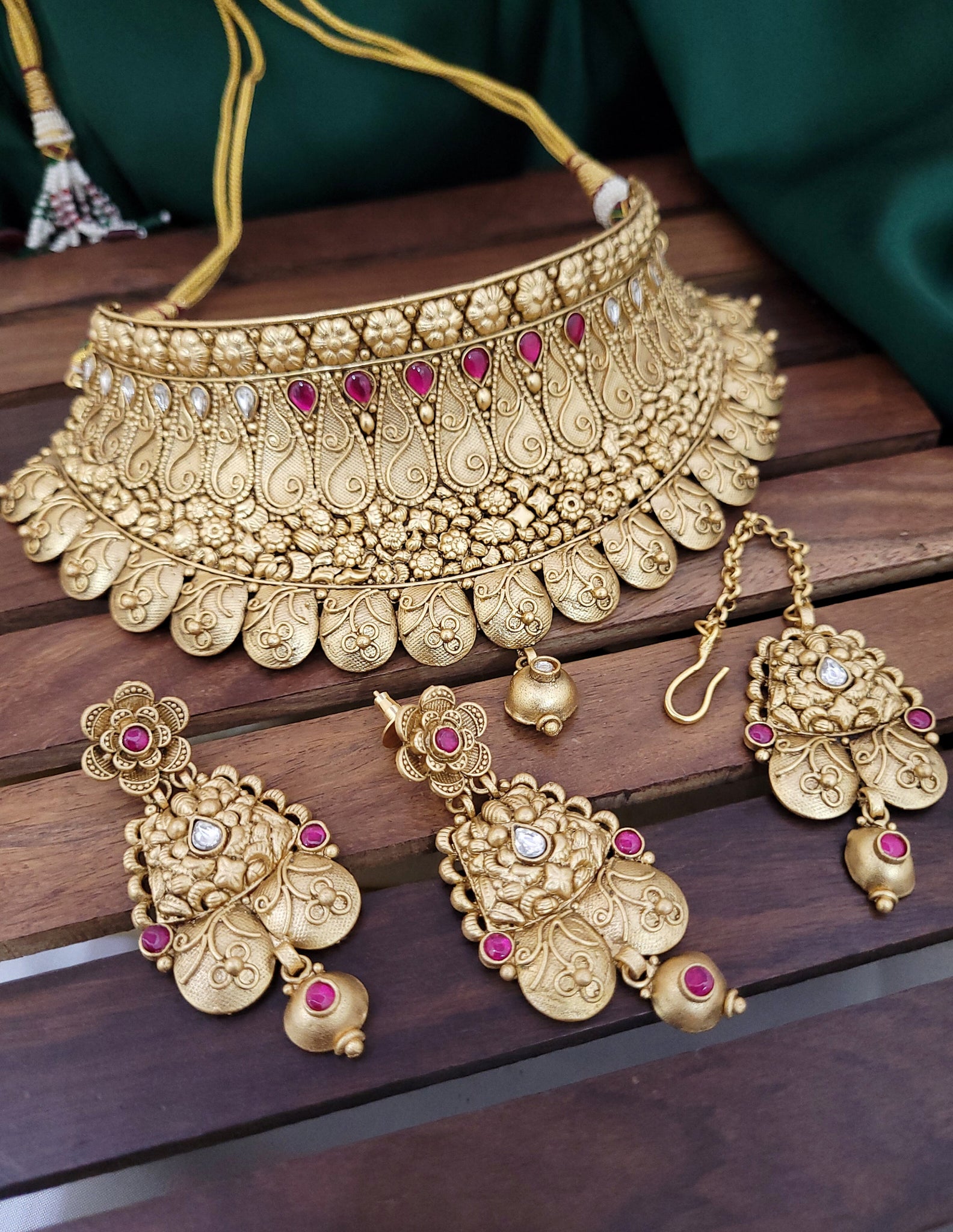 Trending Golden Necklace