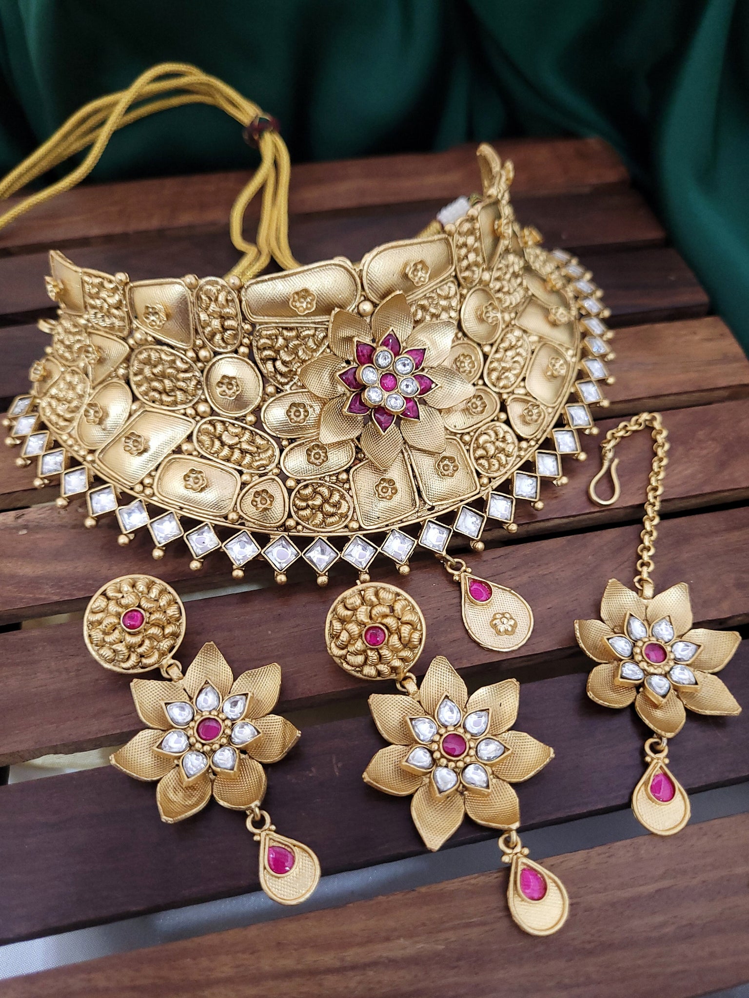 Traditional Golden Necklace