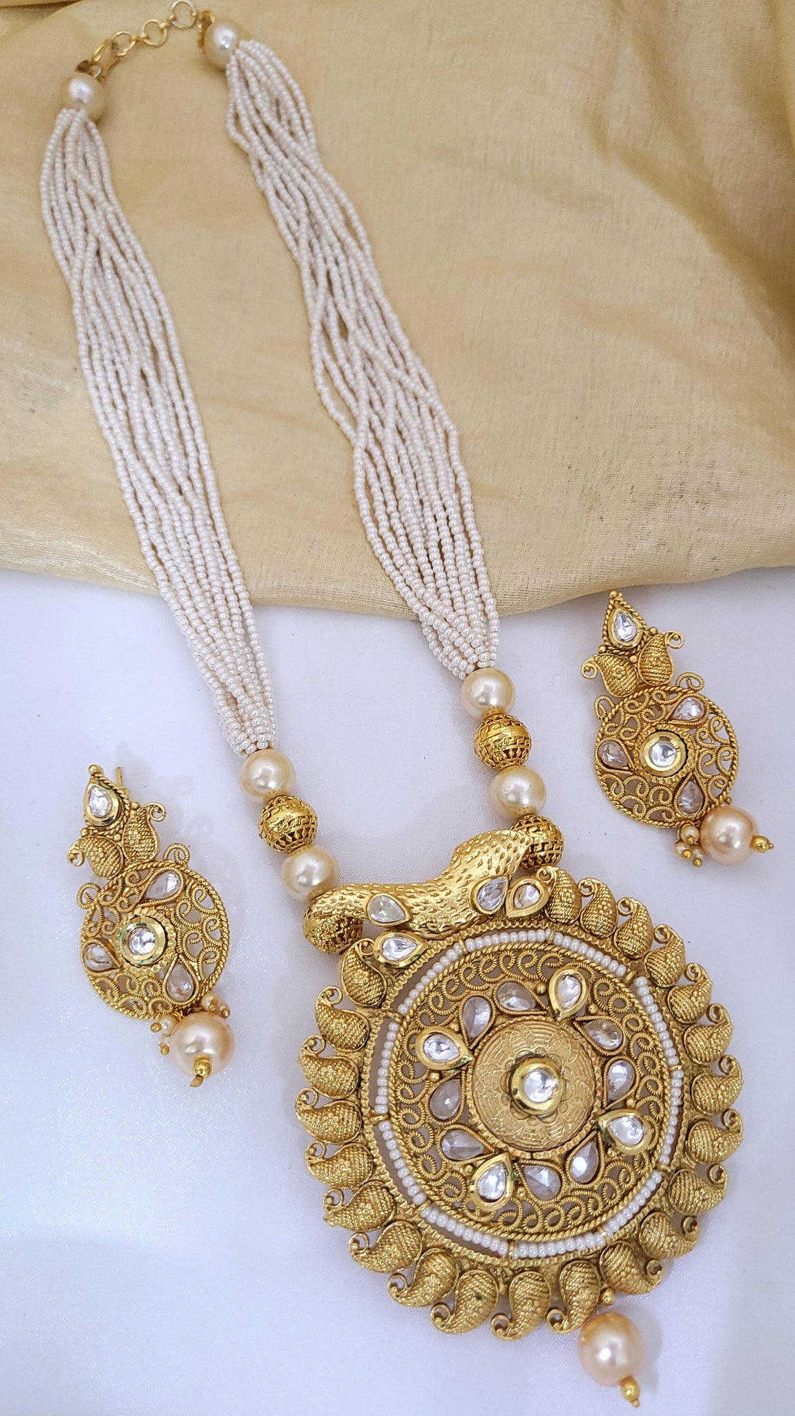 Golden Pendent Set