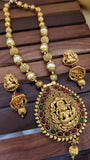 Traditional Pendent Set