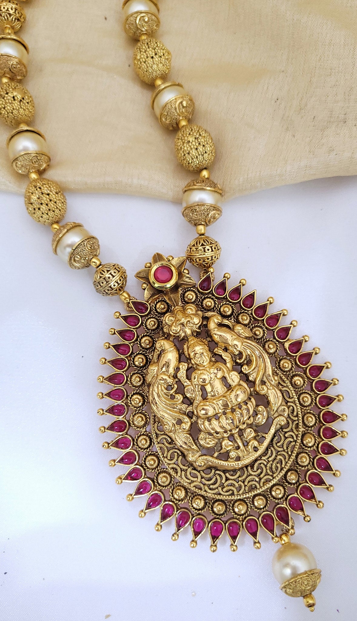 Golden Pendent Set