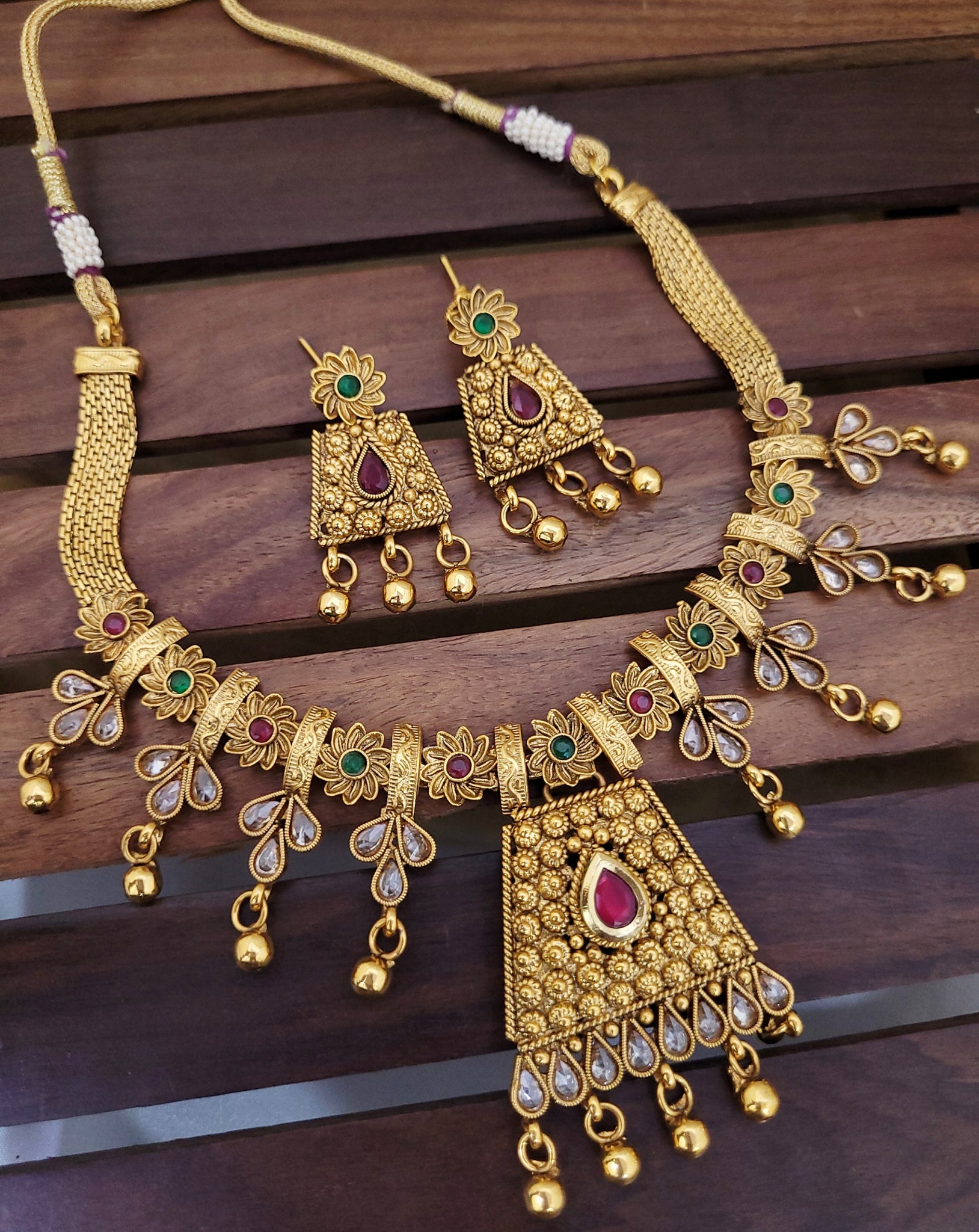 Traditional Golden Necklace