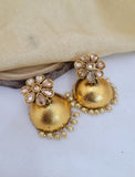 Golden Trending Earings