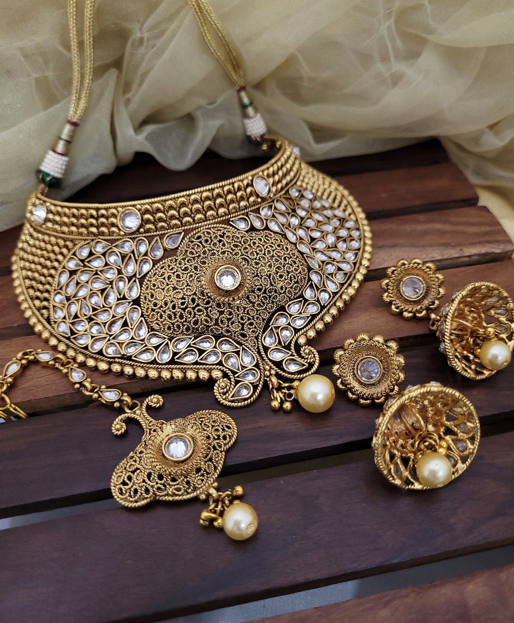 Premium Golden Necklace