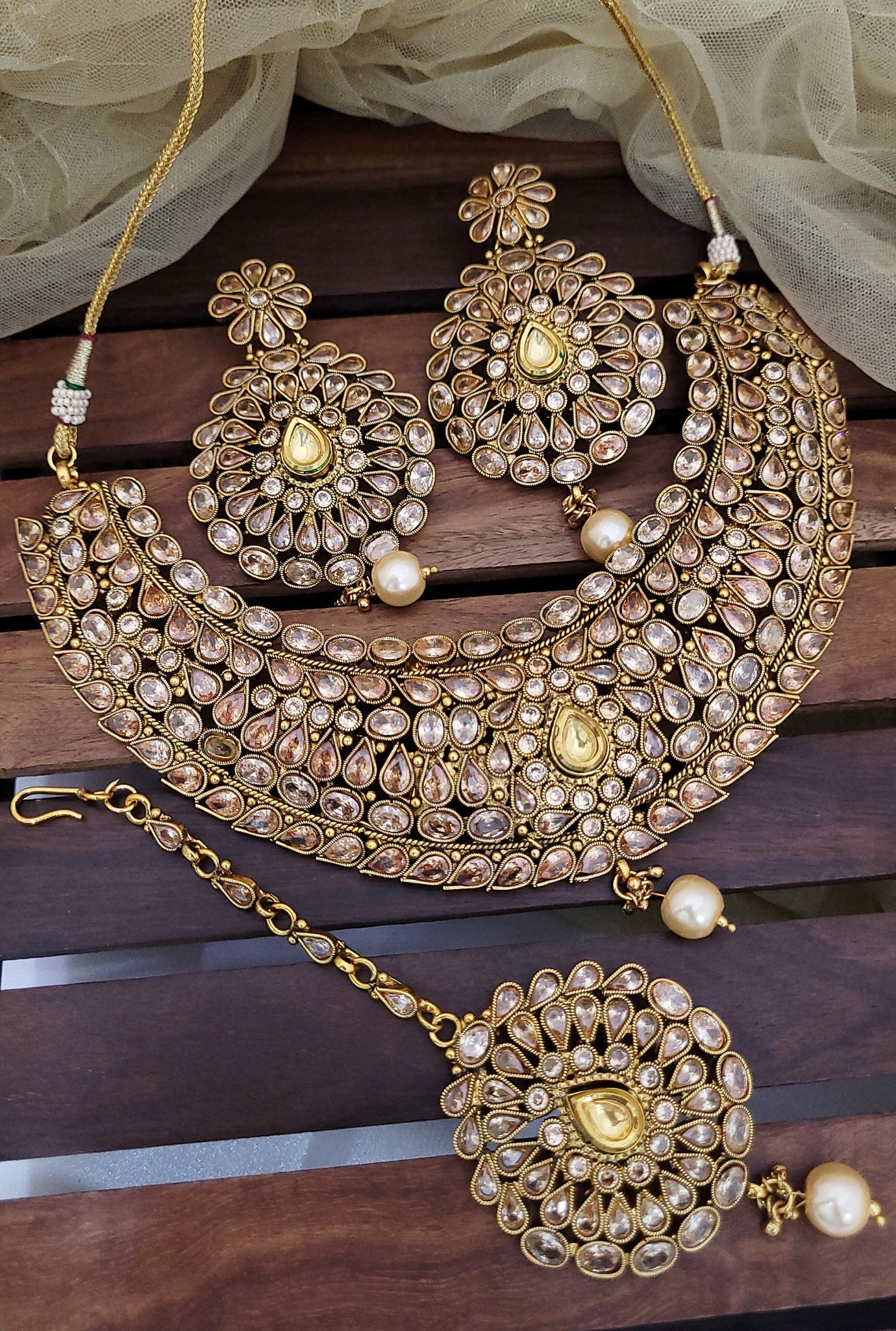 Trending Golden Necklace