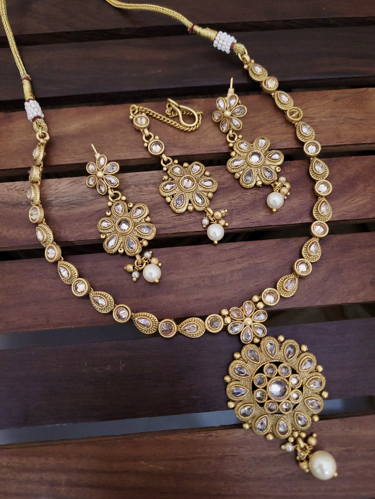 Premium Golden Necklace