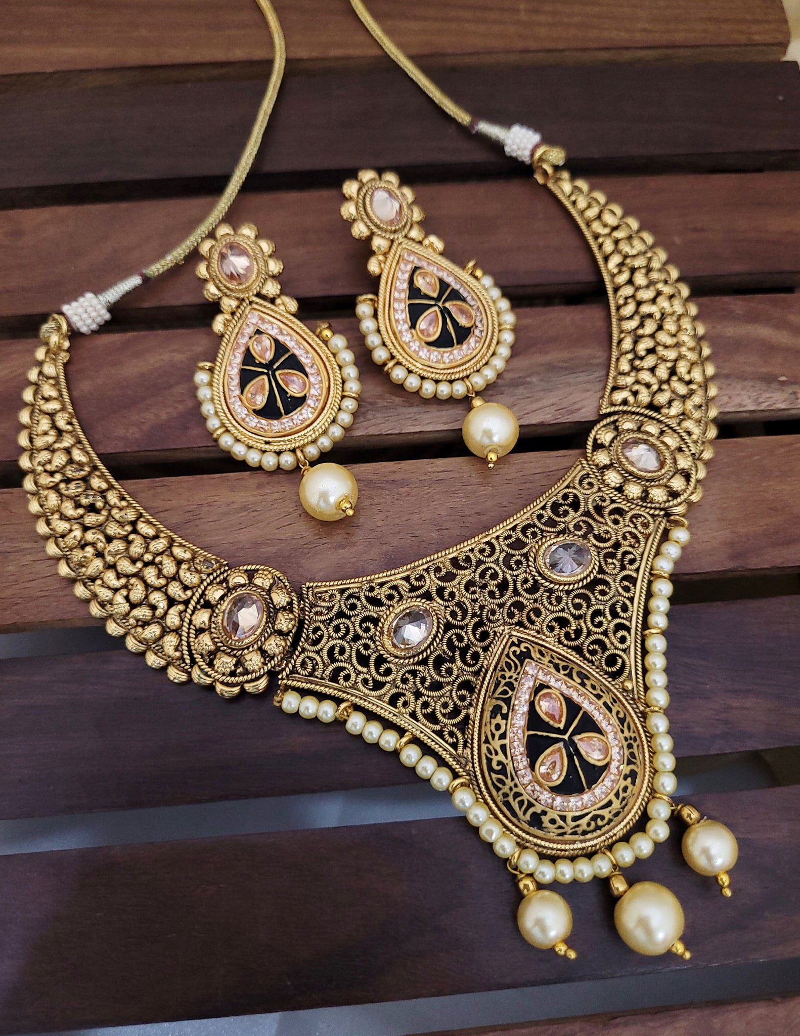 Trending Golden Necklace