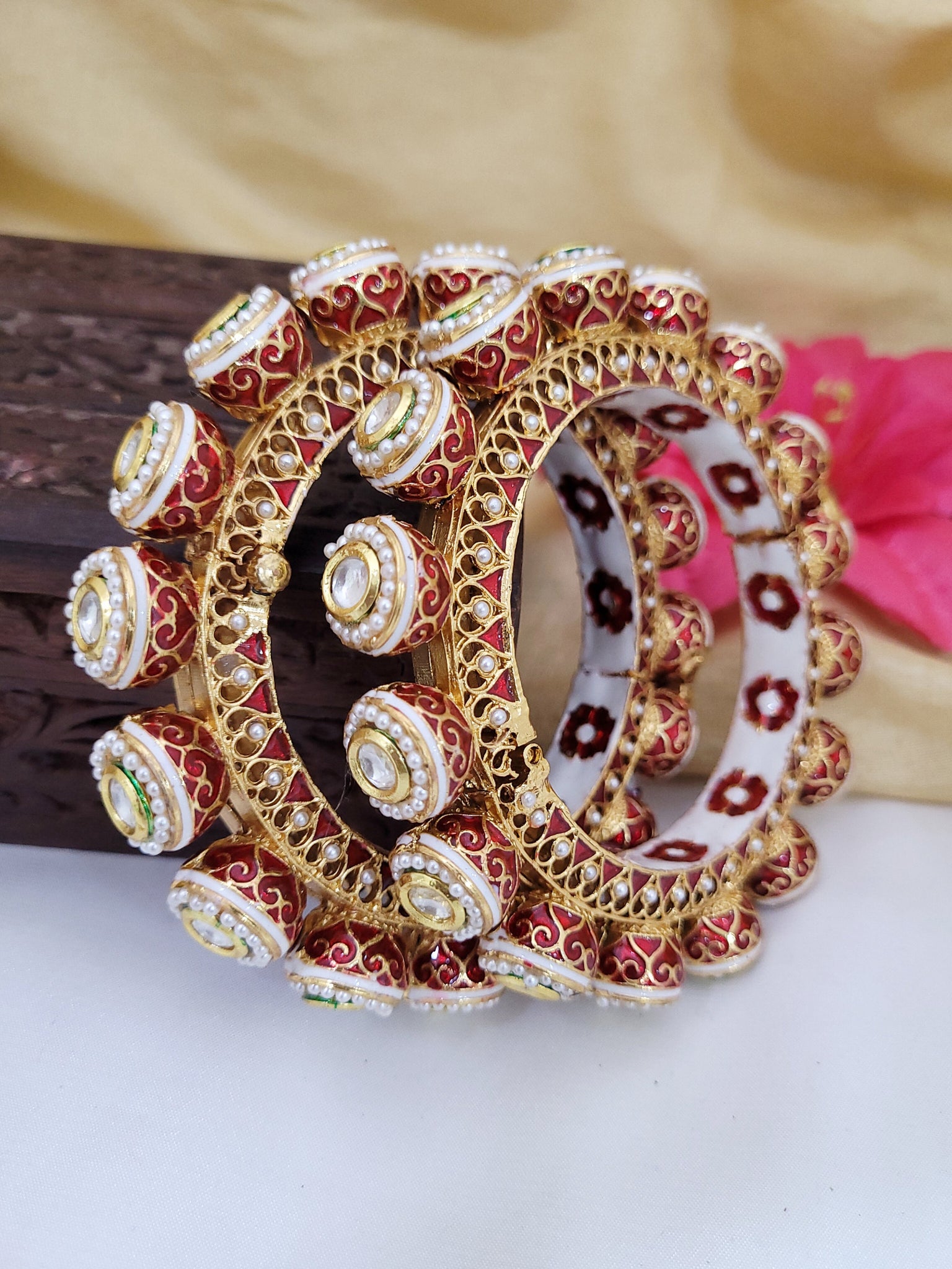 Meenakari Moti Bangle