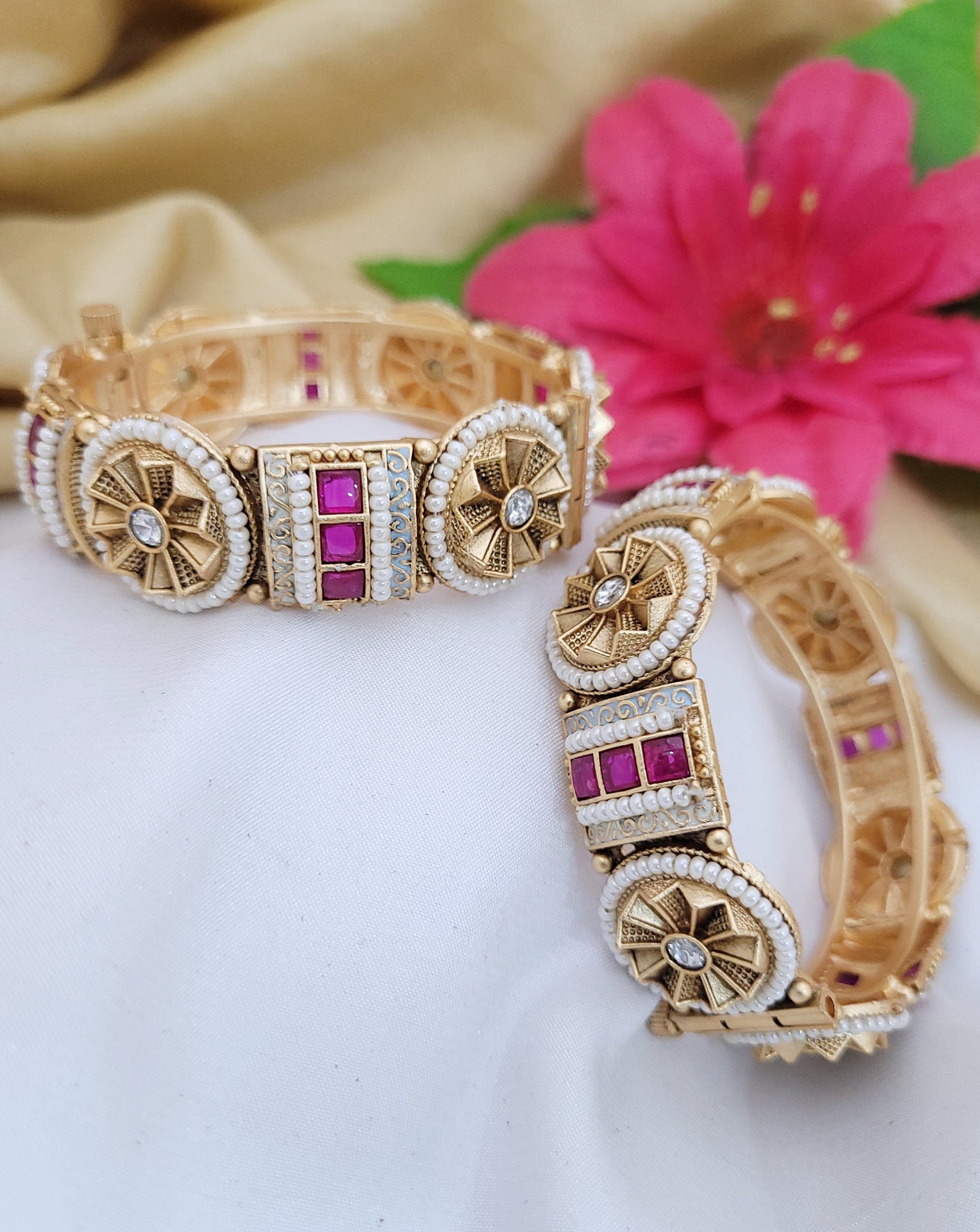 Golden Traditional Bangle