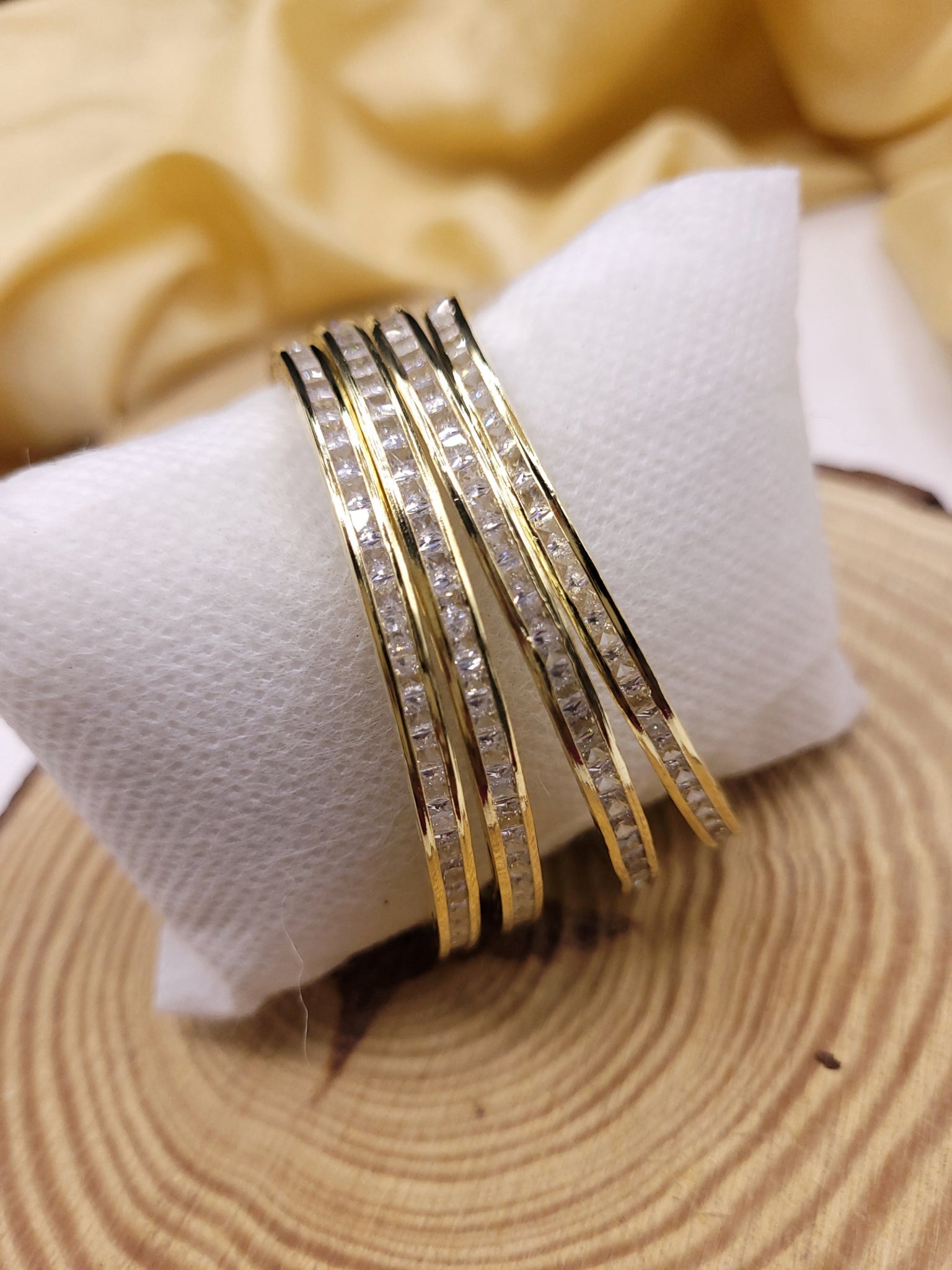 Golden Trending Bangle