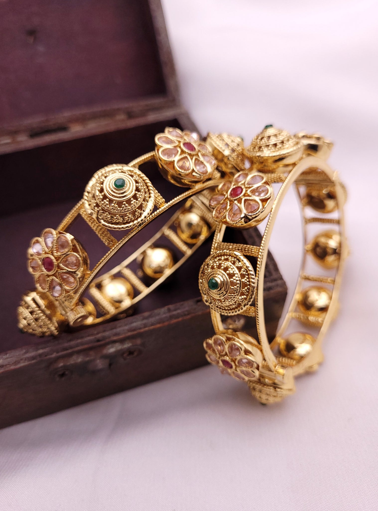 Premium Golden Bangle