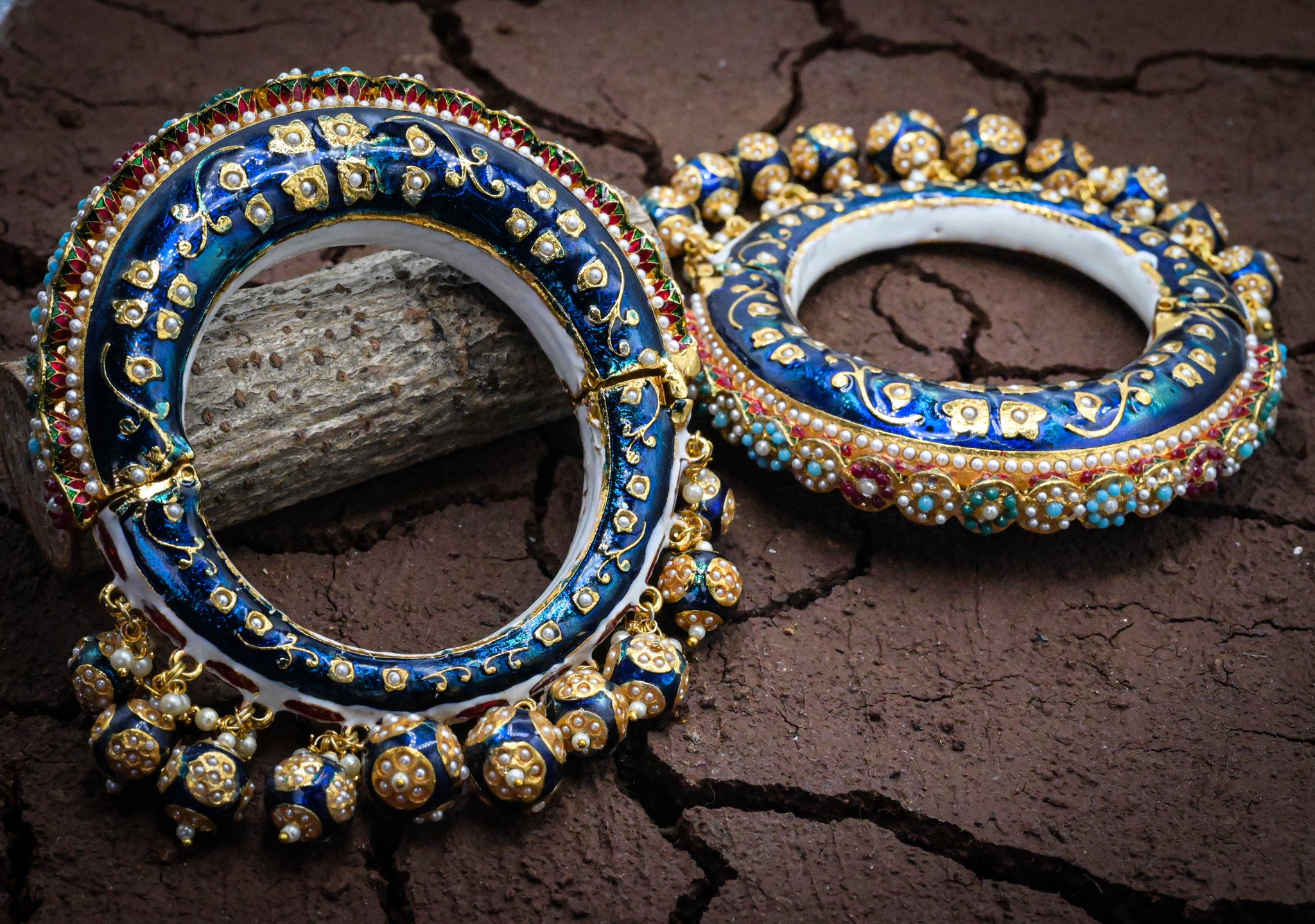 Blue Meenakari Bangle