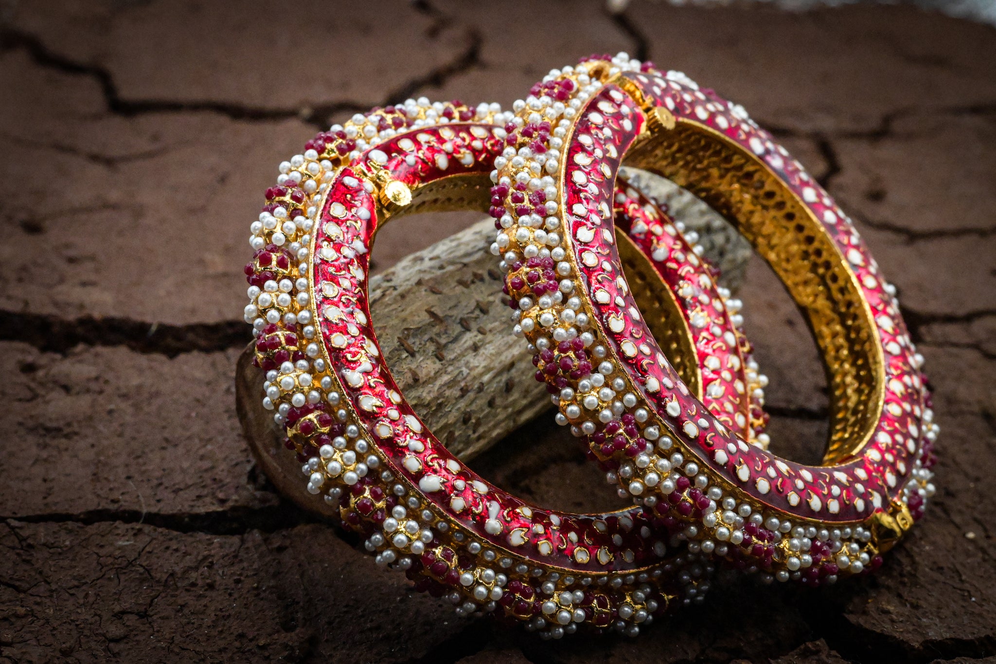 Red Meenakari Bangle