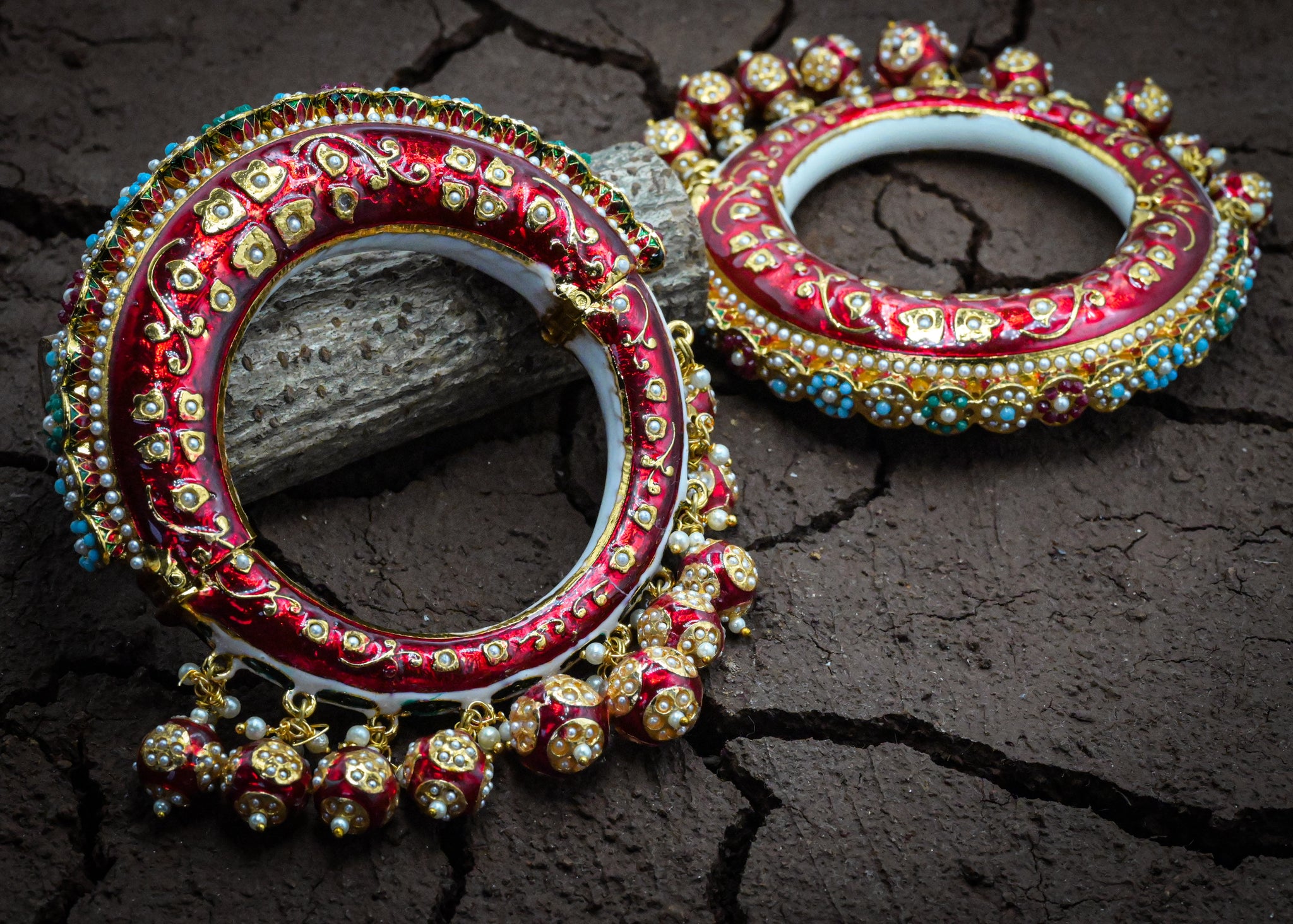 Red Meenakari Bangle