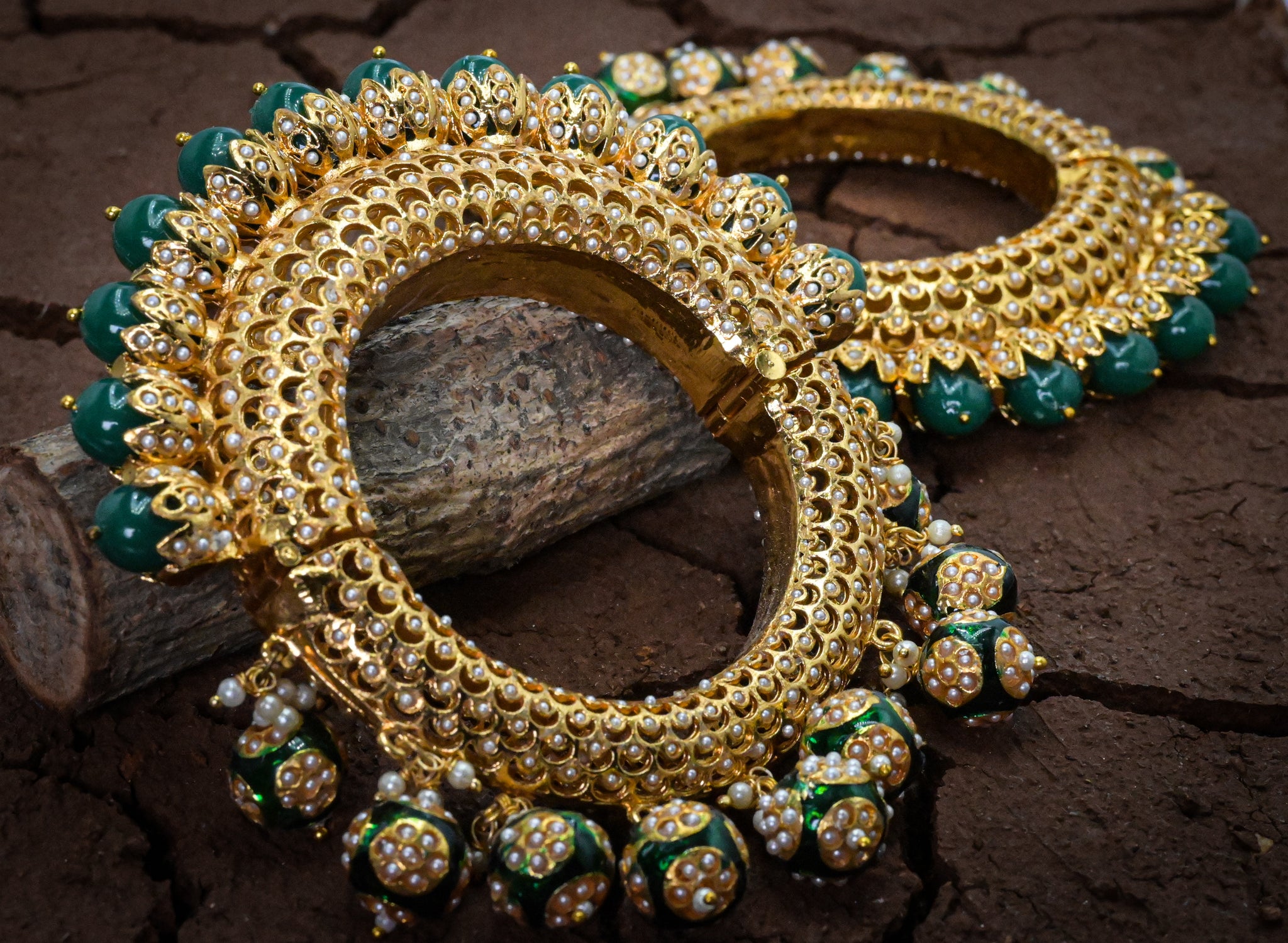 Green Meenakari Bangle