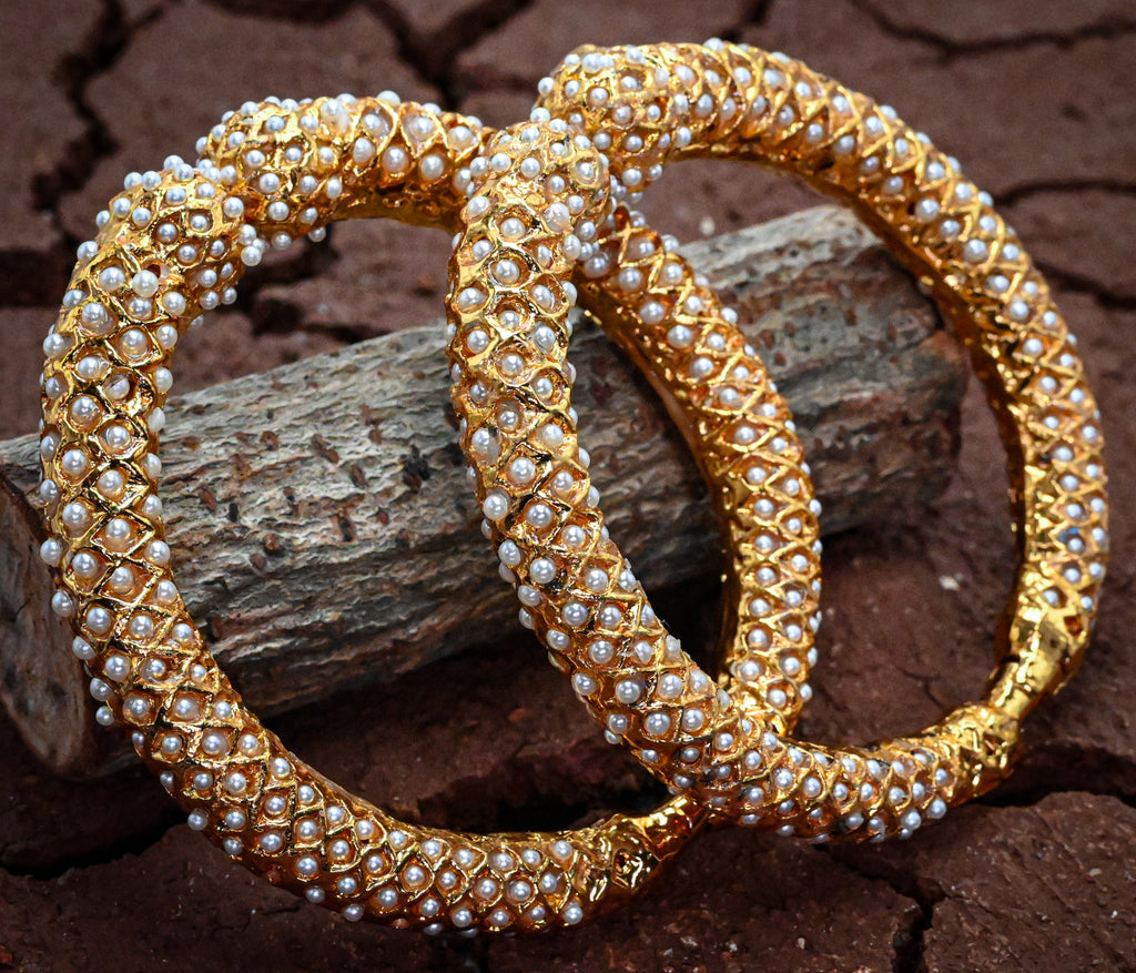 Meenakari White Moti Bangle